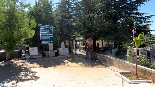 Elazığ Belediyesi'nden Şehir Genelinde Bayram Temizliği