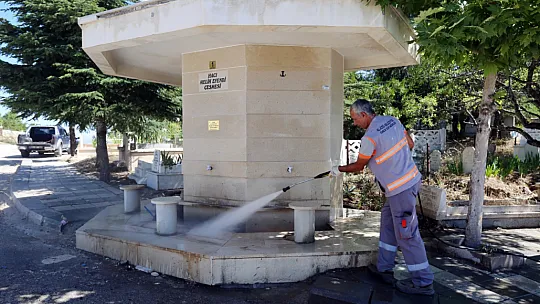 Elazığ Belediyesi'nden Şehir Genelinde Bayram Temizliği
