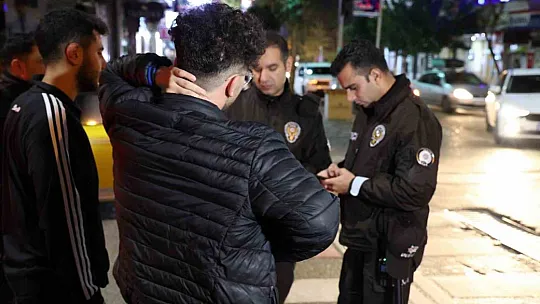 Elazığ'da 313 Polisin Katılımıyla Asayiş Uygulaması