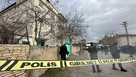 Elazığ'da 6 kişinin cansız bedeni morga kaldırıldı
