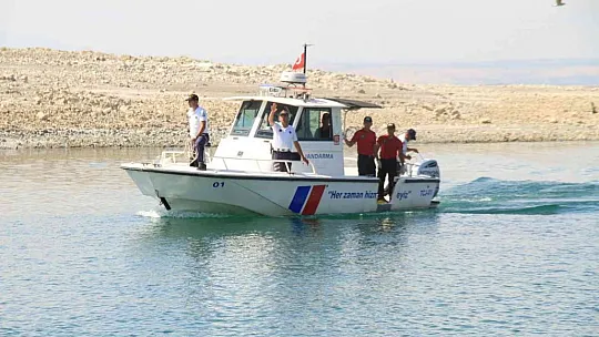 Elazığ'da baraj gölünde kaybolan şahsın cansız bedeni sudan çıkarıldı