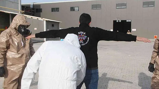 Elazığ'da gerçeği aratmayan deprem ve yangın tatbikatı
