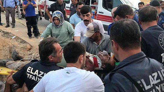 Elazığ'da göçük altında kalan işçi için ekipler seferber oldu