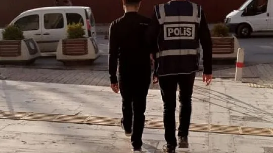 Elazığ'da Haklarında Kesinleşmiş Hapis Cezaları Bulunan İki Kişi Yakalandı
