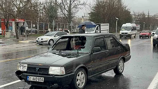 Elazığ'da otomobilin çarptığı çocuk yaralandı