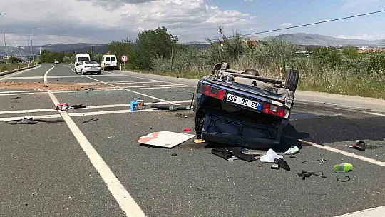 Elazığ'da Trafik Kazası: 1'i Ağır 3 Yaralı