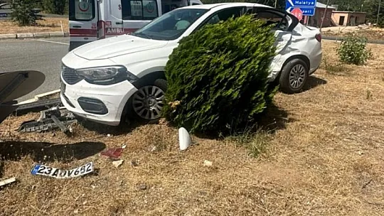 Elazığ'da Feci Kaza!