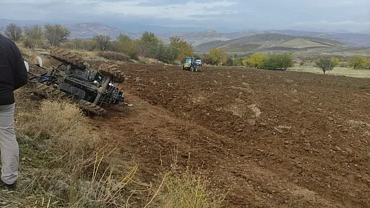 Elazığ'da traktör devrildi: 1 yaralı