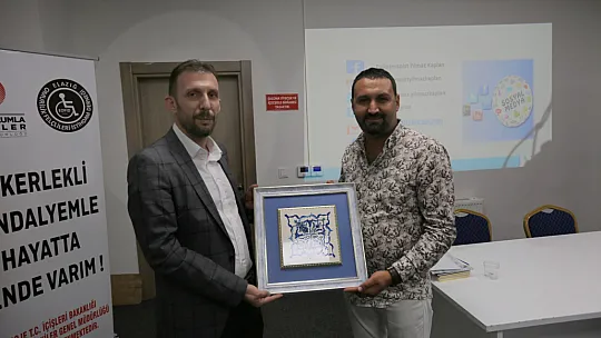 Özel Gereksinimli Bireylerin Ailelerine Yönelik Seminer Düzenlendi