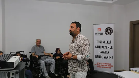 Özel Gereksinimli Bireylerin Ailelerine Yönelik Seminer Düzenlendi