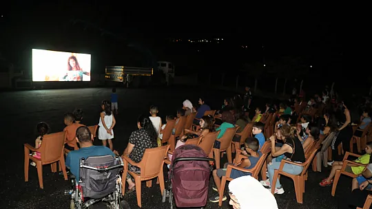 Elazığ Belediyesi'nin Çocuklar İçin Düzenlediği Etkinlik Yıldızbağları Ve Çatalçeşme Mahallesi'nde