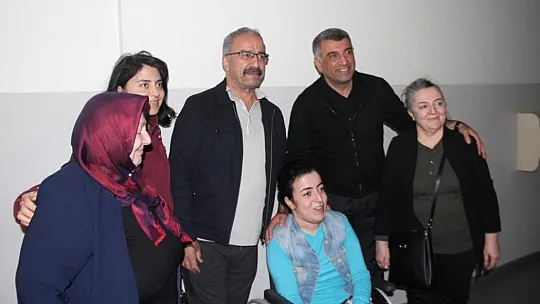 CHP Elazığ Milletvekili Erol Oyunu Kullandı