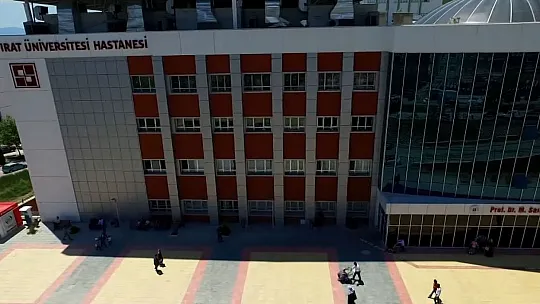 Hem randevuya geç geldi, hem de doktoru darp etti
