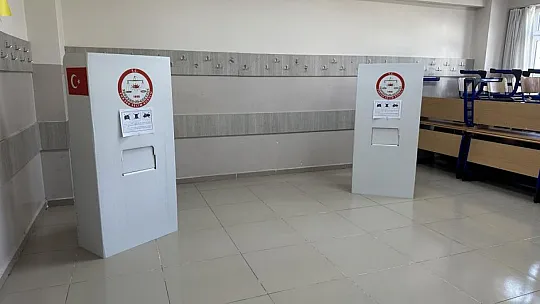Elazığ'da Oy Kullanma İşlemleri Başladı