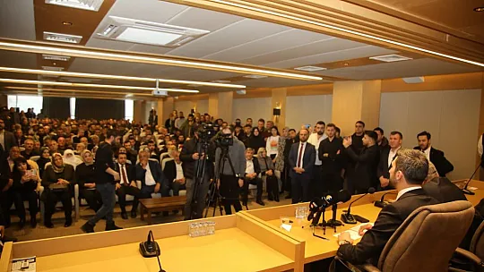 Hasan Murat Öz, Ak Parti Elazığ Milletvekilliği Adaylık Başvurusunda Bulundu