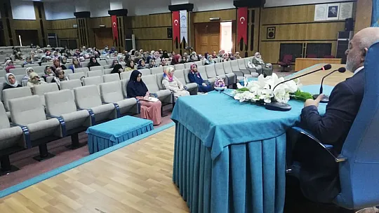 Yaz Kur'an Kursları Eğitim Semineri Tamamlandı