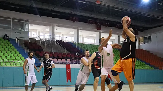 Kamu Spor Oyunları Voleybol-Basketbol Müsabakaları Tamamlandı