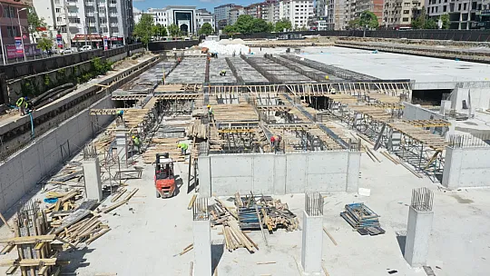 Kent Meydanı ve Yer Altı Otoparkı Projesinde Sona Doğru