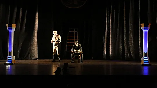 'Kumandan' Oyununa Elazığlılardan Büyük Beğeni