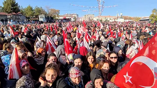 Bahçeli: 'Onlar ABD'ye Gider, Biz Elazığ'ın Huzurundayız'