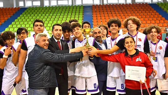 Basketbol müsabakaları sona erdi