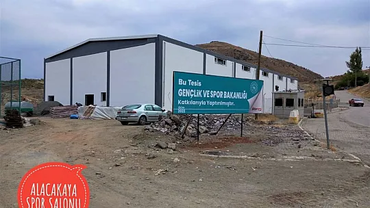 Elazığ'da spor salonsuz ilçe kalmıyor