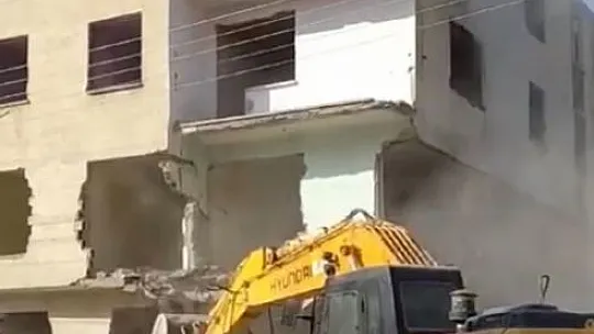 Tek Dokunuş Çökmesine Yeterli Oldu