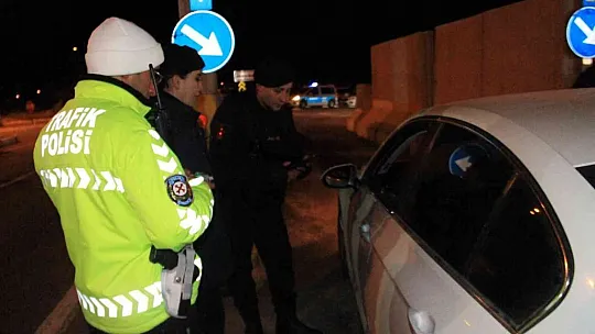 Vali Toraman: 'İl genelinde 2 bin 354 personel ile emniyet ve asayişi sağlamaya çalışıyoruz'