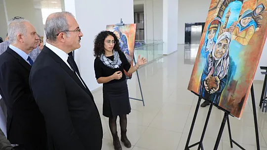 Fırat Üniversitesi'nde 'Filistin, Savaş, Barış' Temalı Resim Sergisi Açıldı