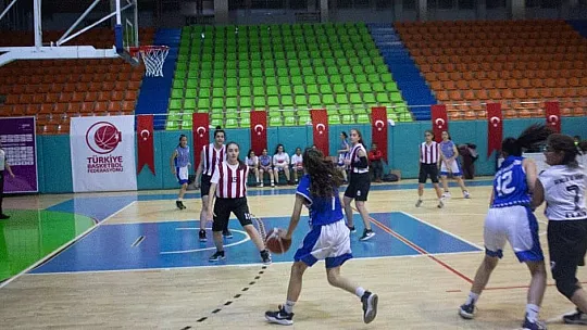 Basketbol Yerel Lig U16 Müsabakaları Sona Erdi