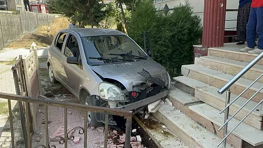 Elazığlı Vatandaşlar Korkudan Evlerinin Önünde Oturamıyor! İşte Sebebi..