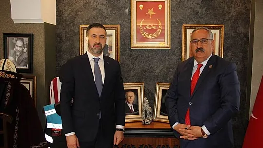 MHP Elazığ Milletvekili Aday Adayı Semih Işıkver, Ağın Belediye Başkanı Ali Uslu'yu Ziyaret Etti