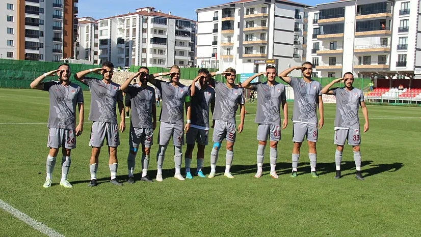Gakgoş'un konuğu lider
