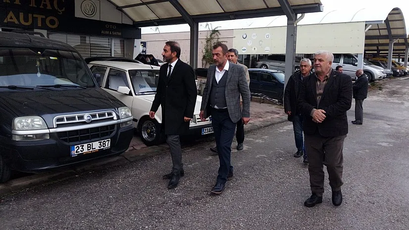 İl Başkanı Duran Galericiler Sitesinde Faaliyet Gösteren Esnaflarla Bir Araya Geldi