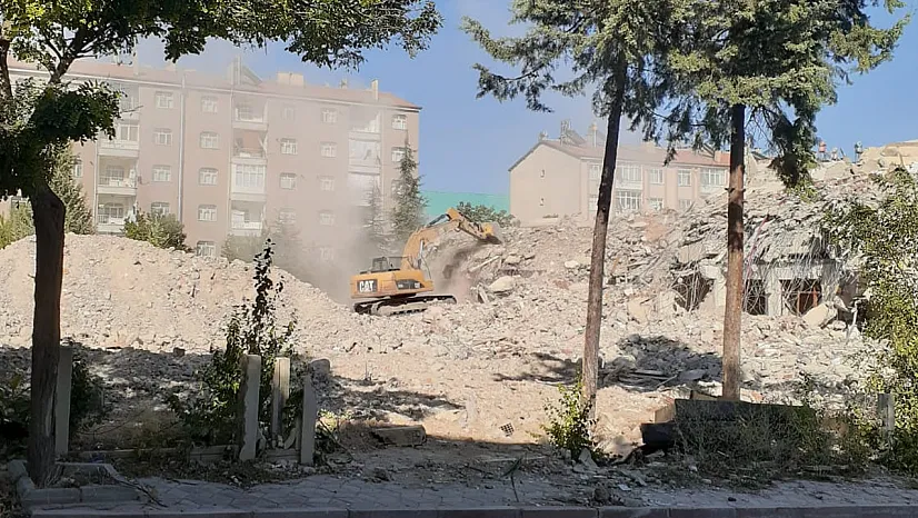 Merkez, Sürsürü, Abdullahpaşa... Elazığ'da Manzara Hep Aynı
