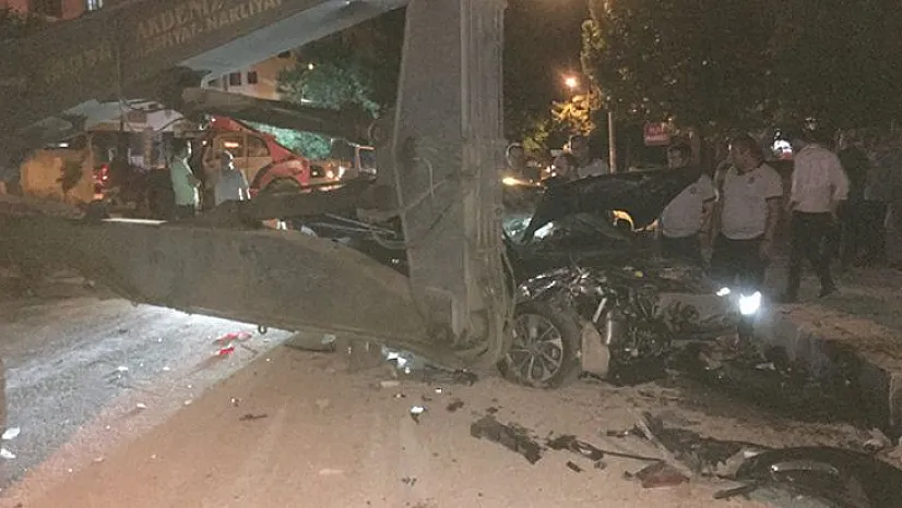 Feci Kaza: 2'si ağır 3 yaralı