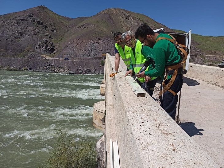 Elazığlı Bürokrat Böyle Olmalı