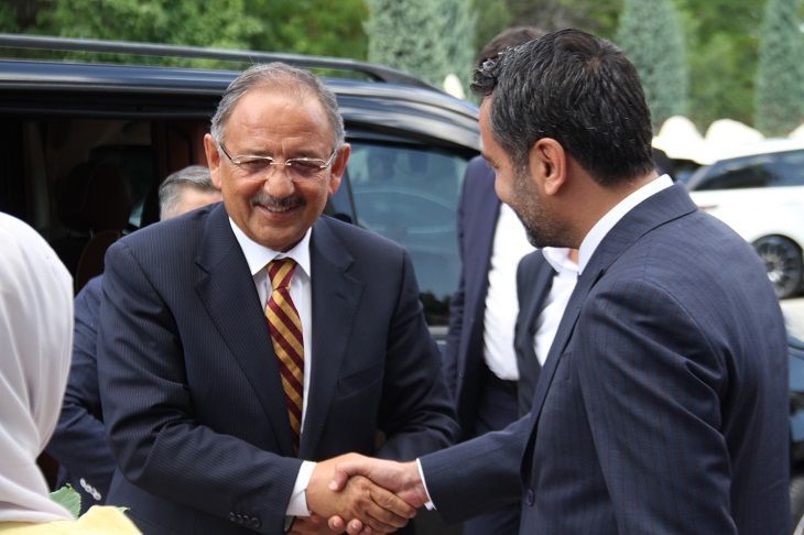 Özhaseki: 'Hizmet Eksenli Çalışıyoruz'