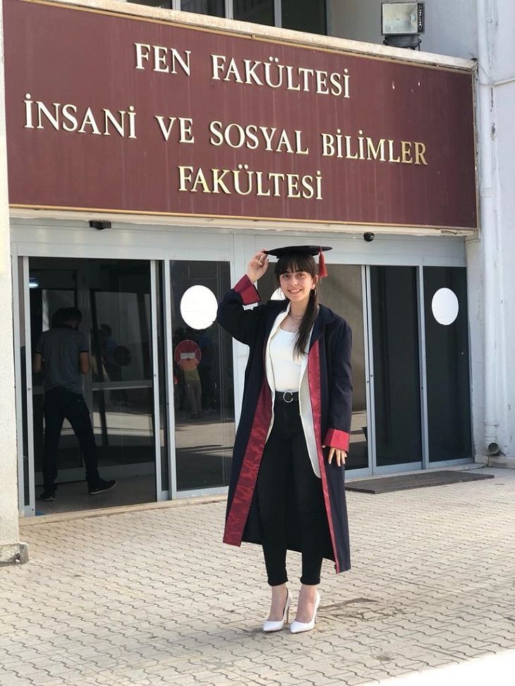 Babasının izinde bir genç edebiyatçı...