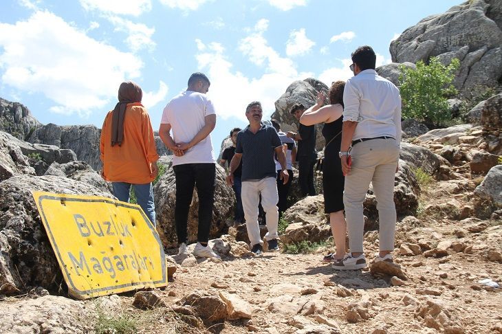 Toplantı Çok, Sonuç Yok